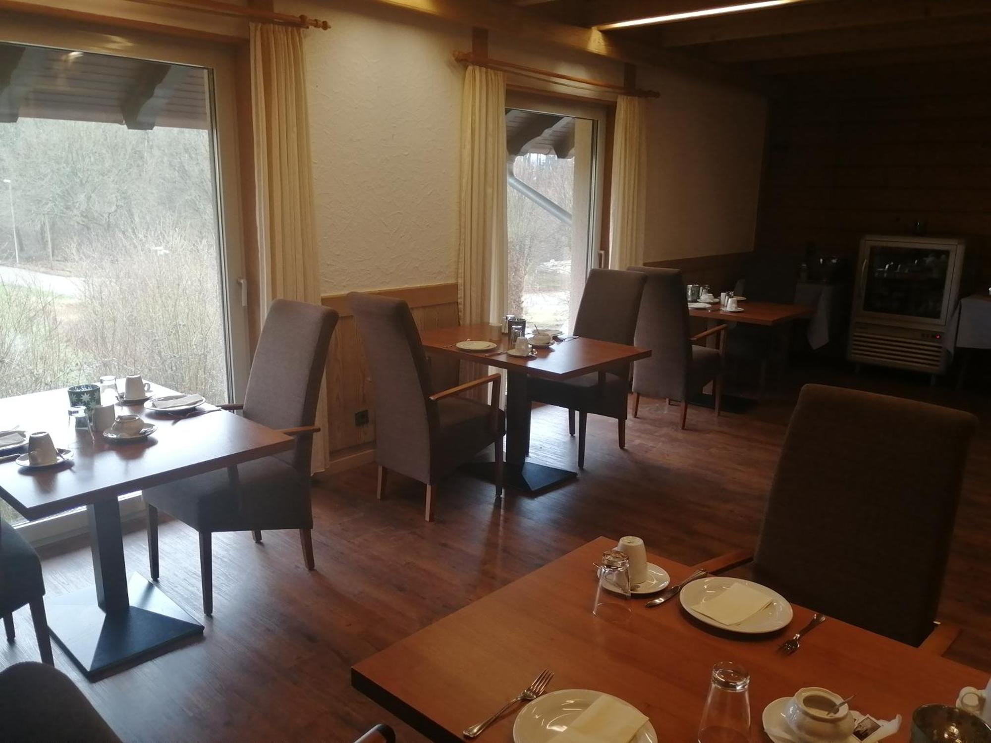 Landgut Jungfleisch Hotel Gries Exterior photo